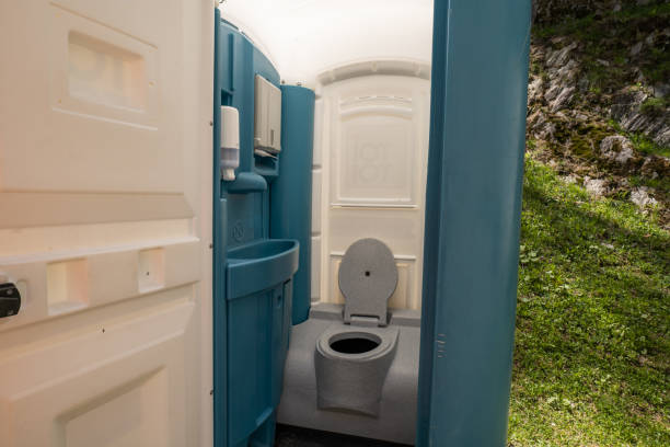 Portable Restrooms for Agricultural Sites in Maryville, TN